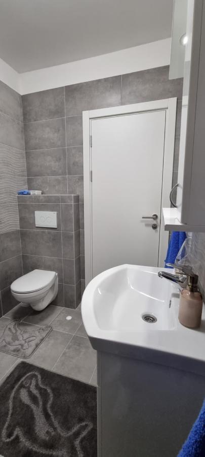 Apartman Visnja Subotica Bagian luar foto
