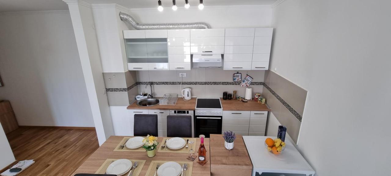 Apartman Visnja Subotica Bagian luar foto