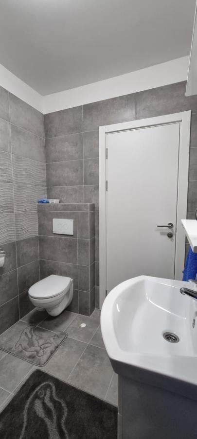 Apartman Visnja Subotica Bagian luar foto