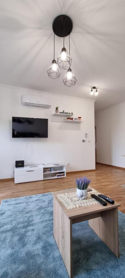 Apartman Visnja Subotica Bagian luar foto