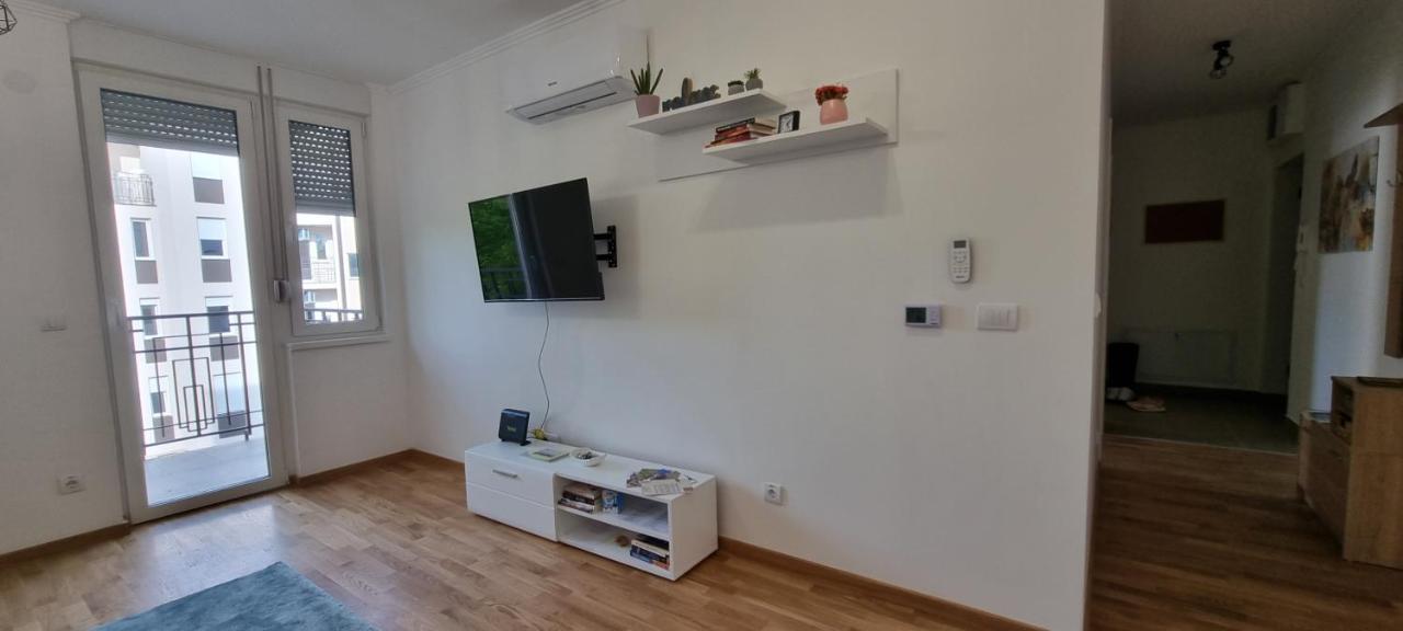Apartman Visnja Subotica Bagian luar foto